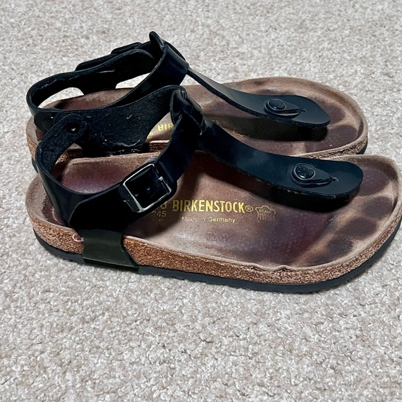 Birkenstock Shoes - Birkenstock Gizeh Heel Strap Glossy Black Sandals